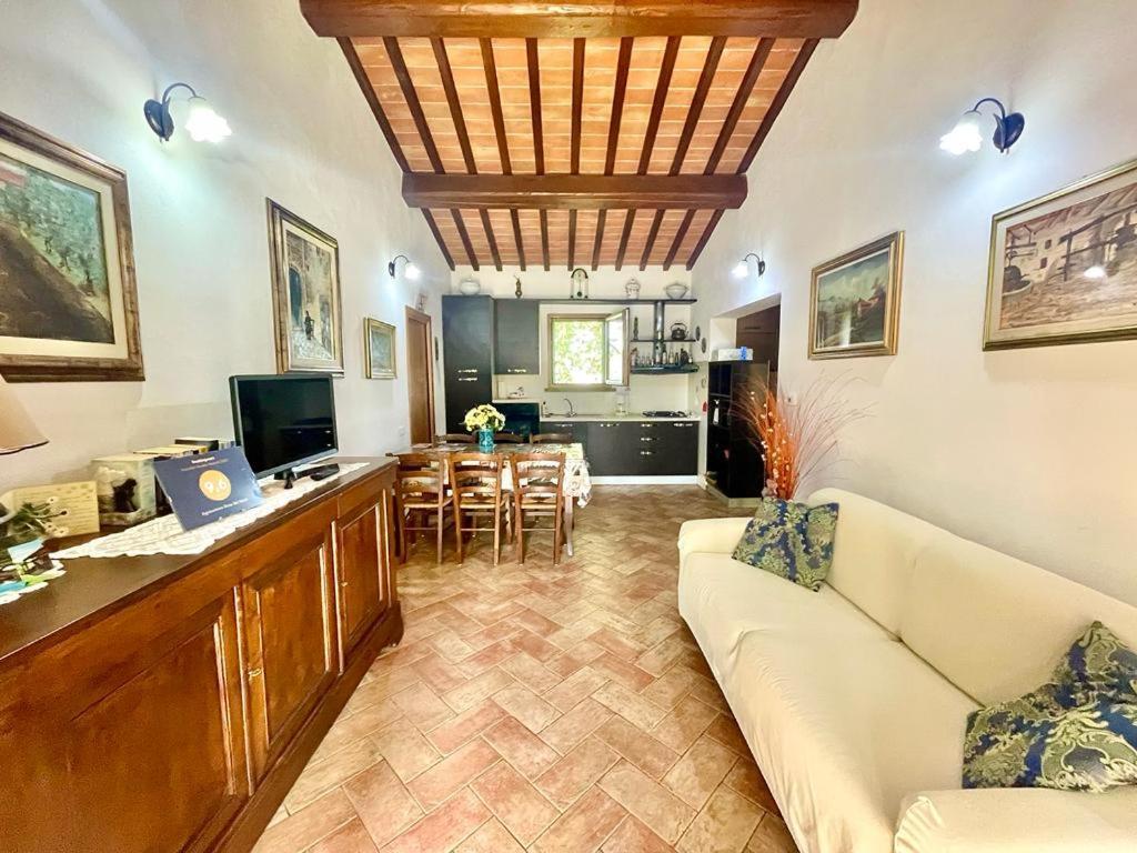 Agriturismo Rosa Dei Venti Pomarance Luaran gambar